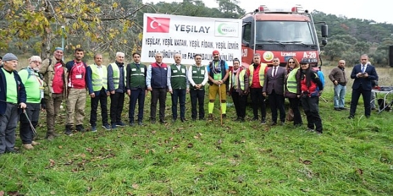 YEŞİLAY ile “Yeşil Vatan, Yeşil Fidan, Yeşil İzmir” Etkinliği Kemalpaşa’da Gerçekleştirildi