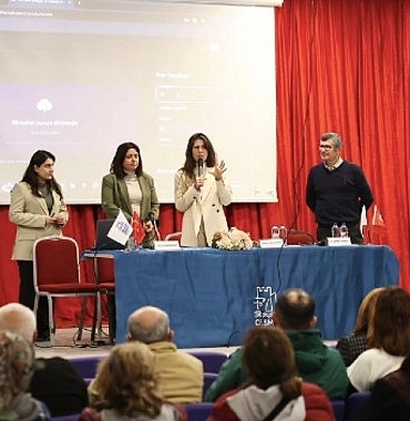 alacati-ot-festivalinin-otlari-yil-boyu-dijital-tezgahta.jpg