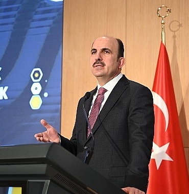 baskan-altay-buyuksehirin-kultur-sanat-calismalarini-anlatti.jpg