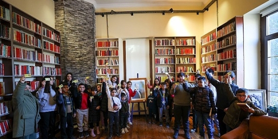 Bucalı çocuklar Cumhuriyet Kütüphanesi’ni keşfetti