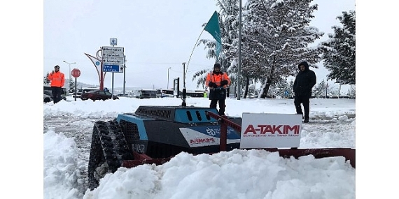 Büyükşehir’den karla mücadelede robotik teknoloji