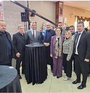 golcuk-evlilik-fuari-yeni-evlenecek-ciftlere-kapilarini-acti.jpg