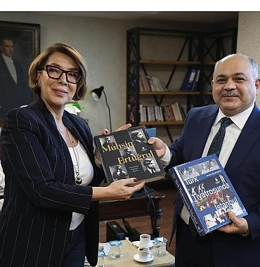 istanbul-sehir-tiyatrolari-ile-azerbaycan-akademik-milli-dram-tiyatrosu-arasinda-guclu-is-birligi.jpg