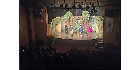 ‘Maltepe Yarıyıl Çocuk Şenliği’ Devam Ediyor