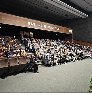 masalin-sesi-tiyatroyu-farkli-bir-boyutla-tanitiyor.jpg