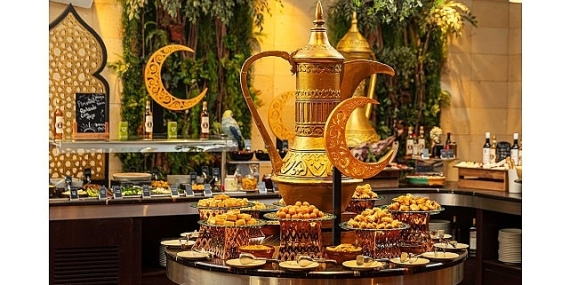 Ramazan’da Suudi Arabistan: Geceleri Canlanan Şehirler, Paylaşılan Sofralar