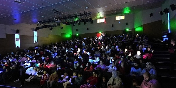 Sömestirde Maltepeli Çocuklara “Çizgi Film Tadında Tiyatro”