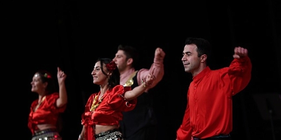 “Türkü Türkü Türkiyem Hemdem” konseri büyük beğeni topladı