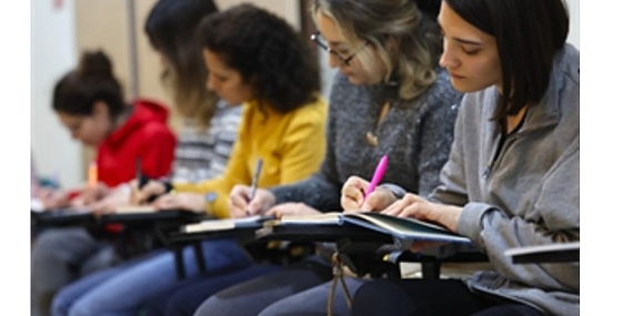 Anlatılmayanların izinde