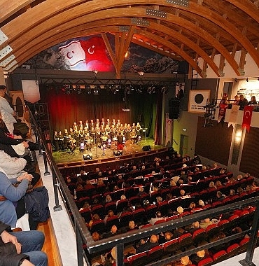 ayvalikin-kultur-ve-sanat-yolculuguna-yeni-bir-halka.jpg