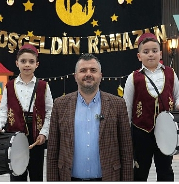 beyazkoyde-ilk-iftar-sofrasi-kuruldu.jpg