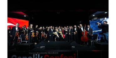 buyuksehirin-genclik-senfoni-orkestrasi-ilk-konserinde-devlesti.jpg