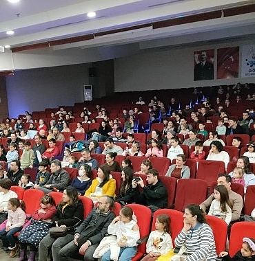 ciglide-minikler-mikroplara-karsi-sahneye-cikti.jpg