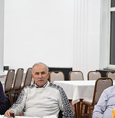 eski-baskanlar-iftar-sofrasinda-bir-araya-geldi.jpg