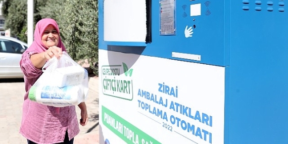 Finikeli kadınlara ‘Çevre Dostu Çiftçi Kart’ tanıtıldı