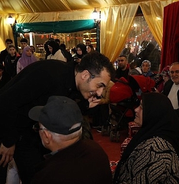 kartepede-ramazan-kent-meydanindaki-etkinliklerle-senleniyor.jpg