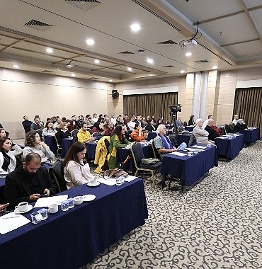 konyanin-zenginlikleri-turizm-ve-kulturel-miras-egitimleri-programi-ile-sehrin-sakli-miraslari-anlatildi.jpg