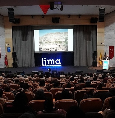 limadan-insanlik-ve-vicdan-ekseninde-dogu-turkistan-soylesisi.jpg