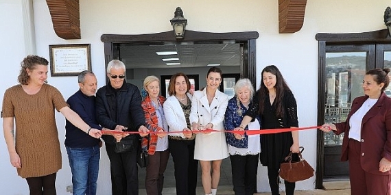 Menderes’te Heykel Sergisi