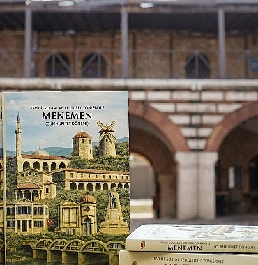 menemen-tarihi-2-cilt-kitap-oldu.jpg