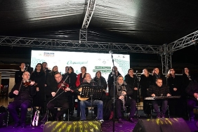 osmangazi-belediyesi-turk-sanat-muzigi-korosundan-ramazana-ozel-konser.jpg