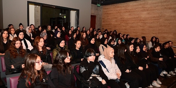 Osmangazi’de Ramazan Coşkusu Karagöz İle Perdeye Yansıdı