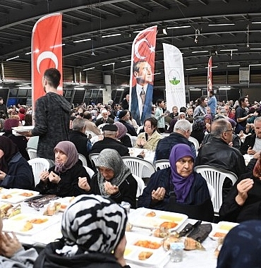 osmangazide-ramazan-coskusu-meydanlara-tasiyor.jpg