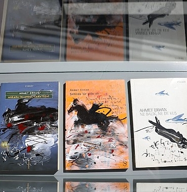 sair-ahmet-erhan-dogum-gununde-niluferde-ozel-bir-sergiyle-anildi.jpg