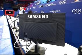 samsung-odyssey-monitorleri-milano-cortina-2026-kis-olimpiyat-oyunlarinda-gercek-zamanli-hakemlik-ve-yayin-operasyonlarini-destekledi.jpg