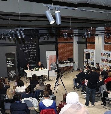 seray-sahiner-son-romanini-dogdugu-sehir-bursada-anlatti.jpg