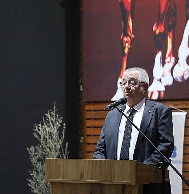 sinan-meydan-sehit-hamdibeyi-anlatti.jpg