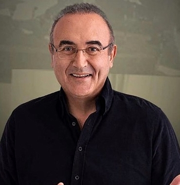 ahmet-umit-ve-sunay-akin-iettnin-kultur-soylesisinde-bulusuyor.jpg