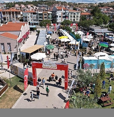 ayvalik-gastrofest-icin-on-basvurular-basladi.jpg