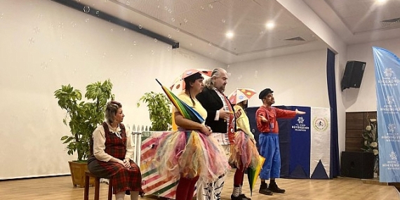 Başkan Çerçioğlu İncirliova’da Çocukları Tiyatro ile Buluşturdu