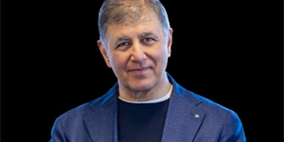 Başkan Tugay’dan 18 Mart mesajı: “Tarihe sığmayan bir direnişin zaferi”