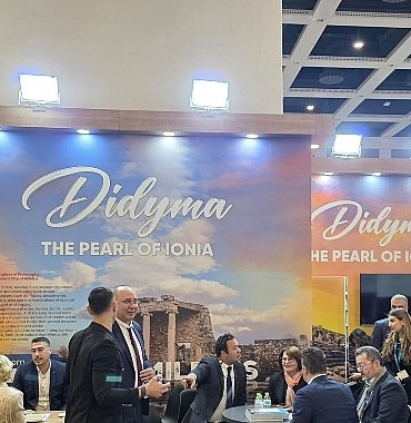 berlin-fuarinin-parlayan-yildizi-didim.jpg