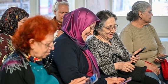 Bornova’nın çınarları yapay zekayla tanıştı