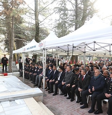 canakkale-zaferinin-111-yilinda-sehitlerimiz-torenle-anildi.jpg
