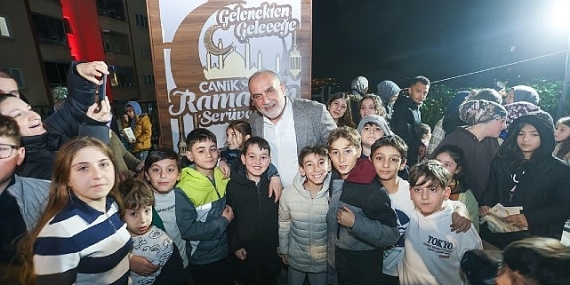 Canik’te Mahalleler Şenlendi, Ramazan Sevinci Paylaşıldı