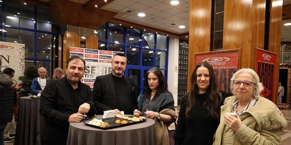 Dünya Tiyatro Günü’ne “Karar” damgası