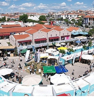 festival-kultur-sanat-ve-sporun-kenti-ayvalikta-2026-etkinlik-takvimi-dopdolu.jpg