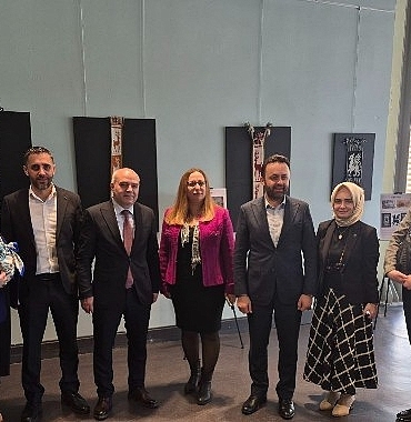 geleneksel-motifler-dokuma-sanatiyla-hayat-buldu.jpg