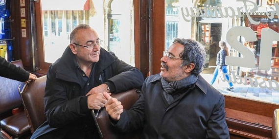 İETT’de Edebiyat Geçidi