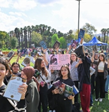 izkitap-7-izmir-kitap-fuari-17-26-nisanda-kulturparkta.jpg