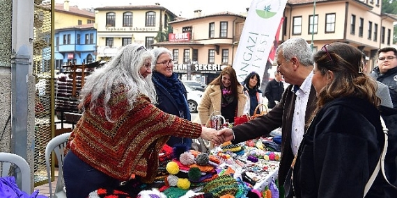 Kadın Girişimciler Bayram Sokağı Kapılarını Açtı