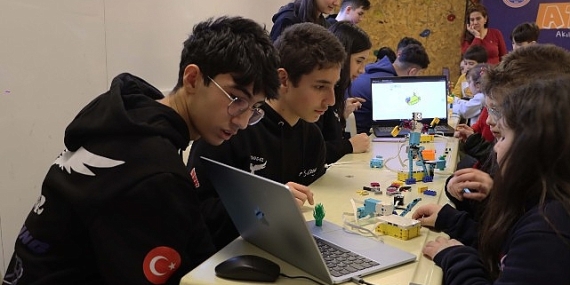 Maltepe Belediyesi’nden çocuklara inovasyon atölyesi