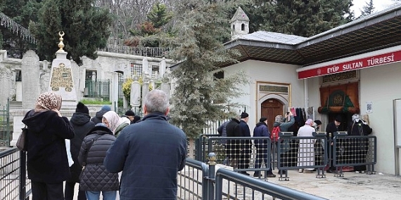 Maltepe Belediyesi’nin ‘İnanç Rotaları’ gezileri devam ediyor