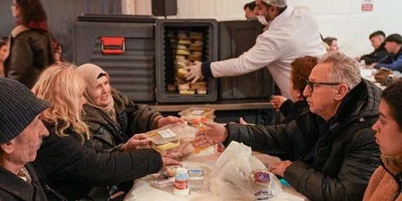 Maltepeliler Kadir Gecesi’nde aynı sofrada buluştu