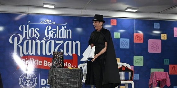 Manisa Büyükşehir’in İftar Sofrası Akhisar’da Kuruldu