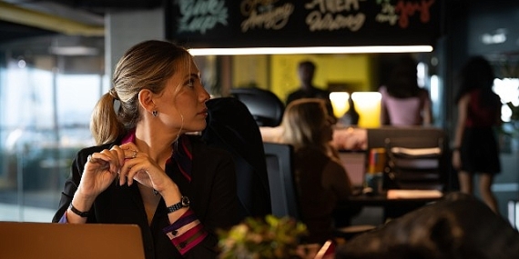 Netflix, Başrollerini Eda Ece ve Kaan Yıldırım’ın Paylaştığı ‘Sonunda Sen’ Filminin Fragmanını Yayınladı